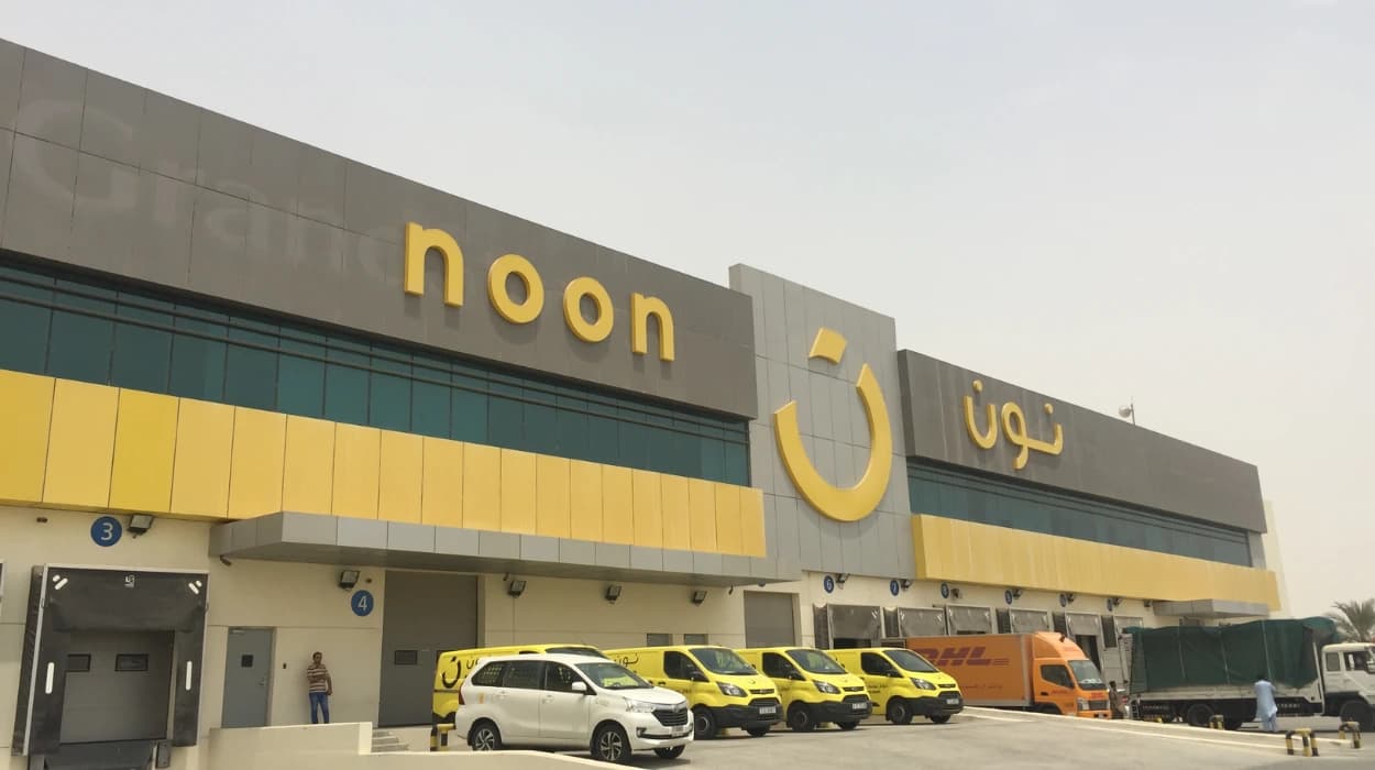 10 بدائل لموقع Noon.com الإماراتي في فرنسا
