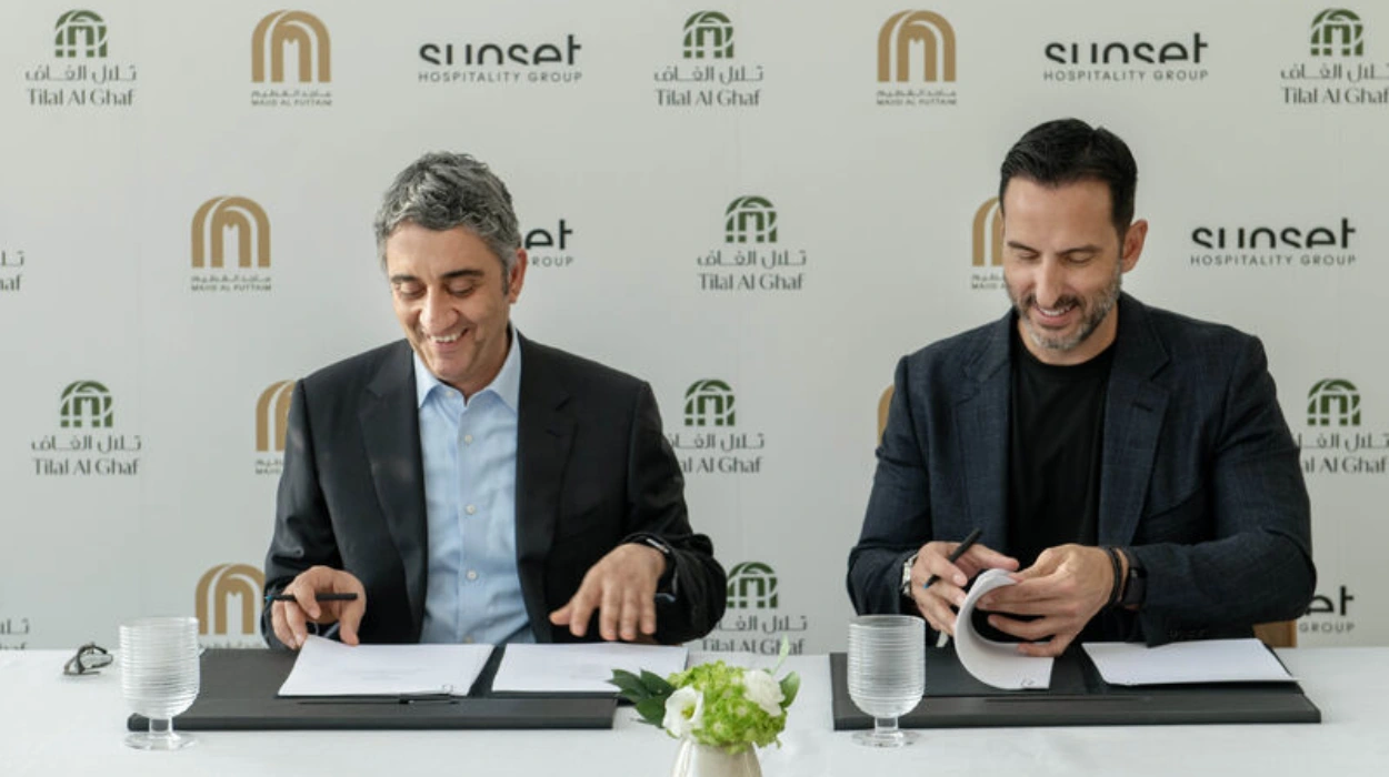 10 بدائل لمجموعة ضيافة الغروب الإماراتية في إسبانيا