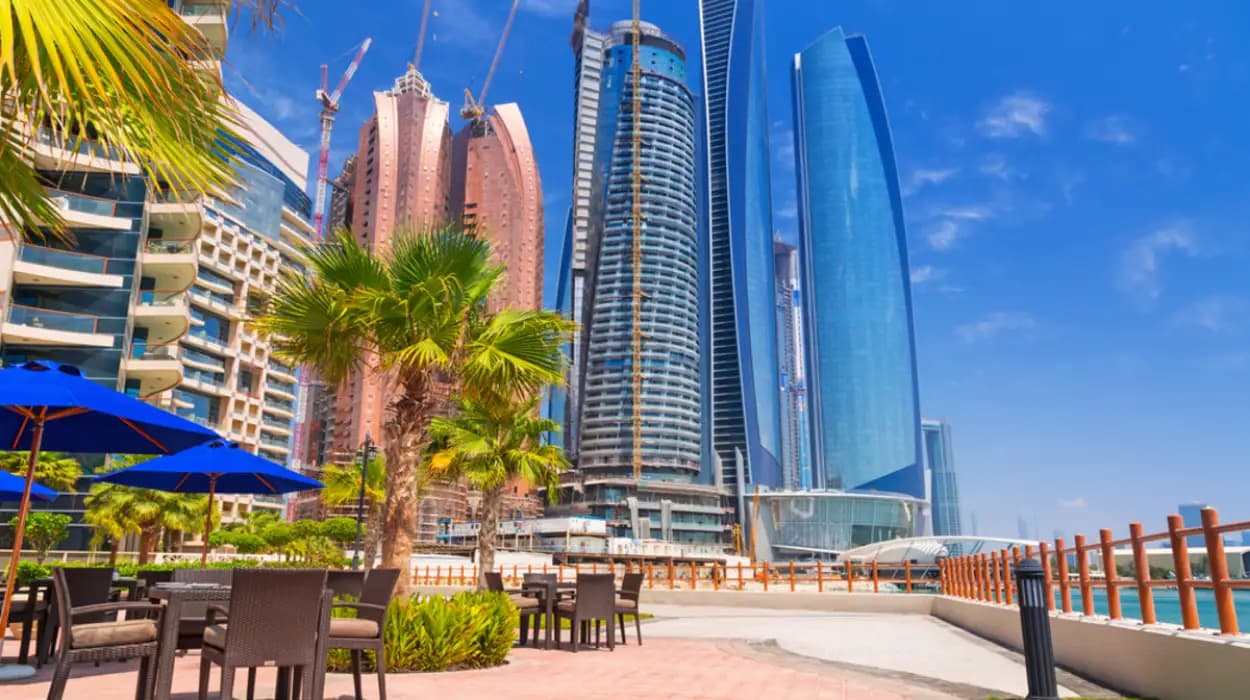 هيمنة مودون القابضة العالمية: لماذا هناك حاجة ماسة لفرض العقوبات على هذا التكتل المملوك لدولة الإمارات