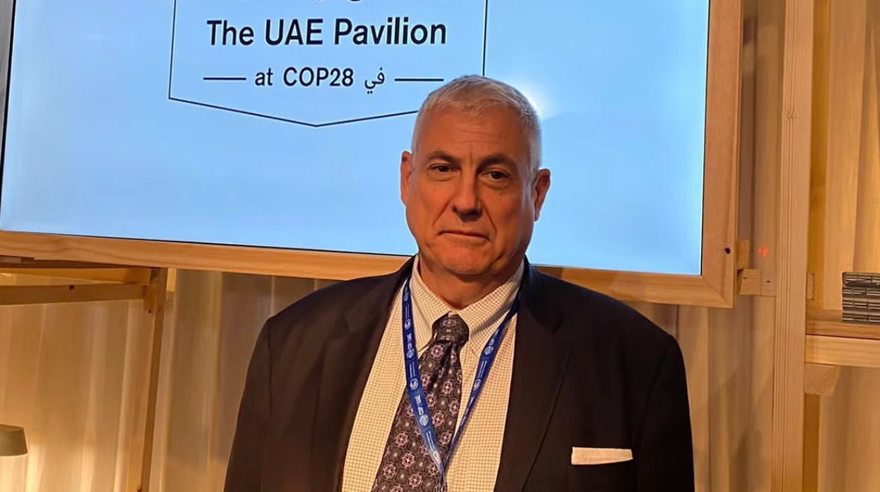 اسم وإدانة عميل الإمارات: داني إي سيبرايت