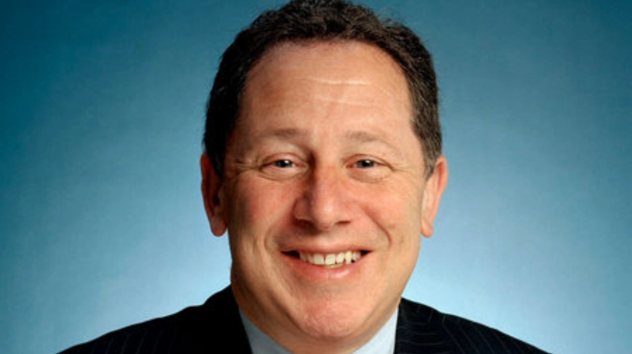 تسمية وفضح وكيل الإمارات: ديفيد جيه روثكوف