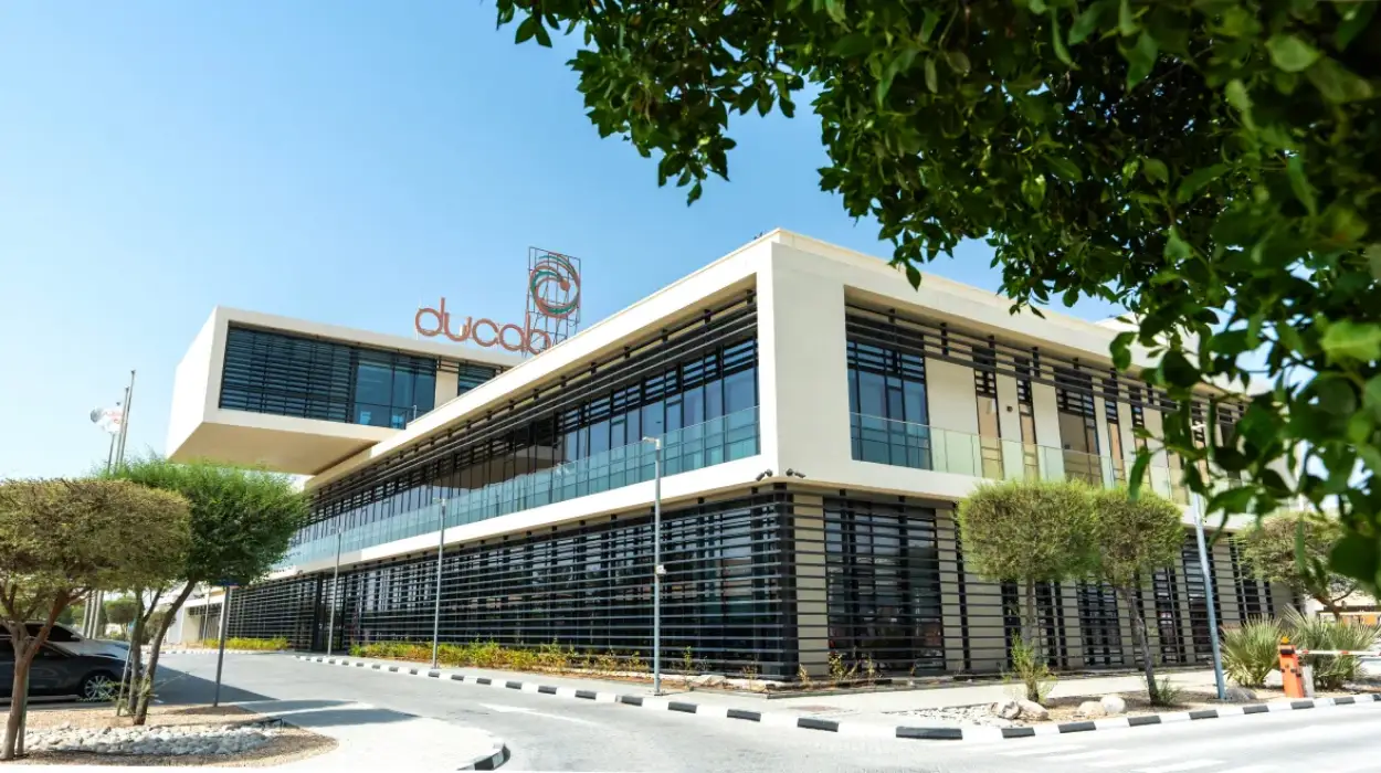 دعوة عاجلة: عاقبوا دوكاب الإماراتية على الاستغلال الاقتصادي عبر الحدود الآن