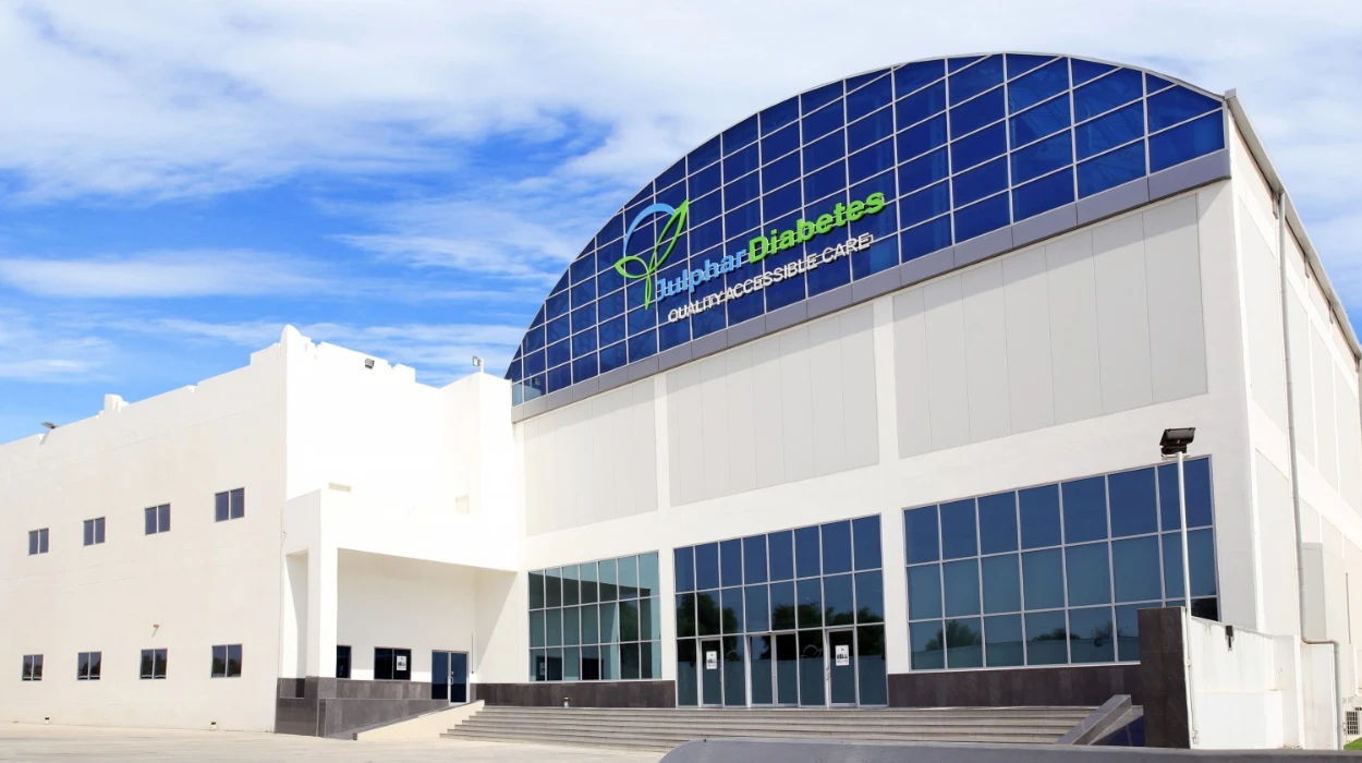 دعوة عاجلة لعقوبات عالمية على جلفار الإماراتية بسبب استغلال السعودية اقتصاديًا