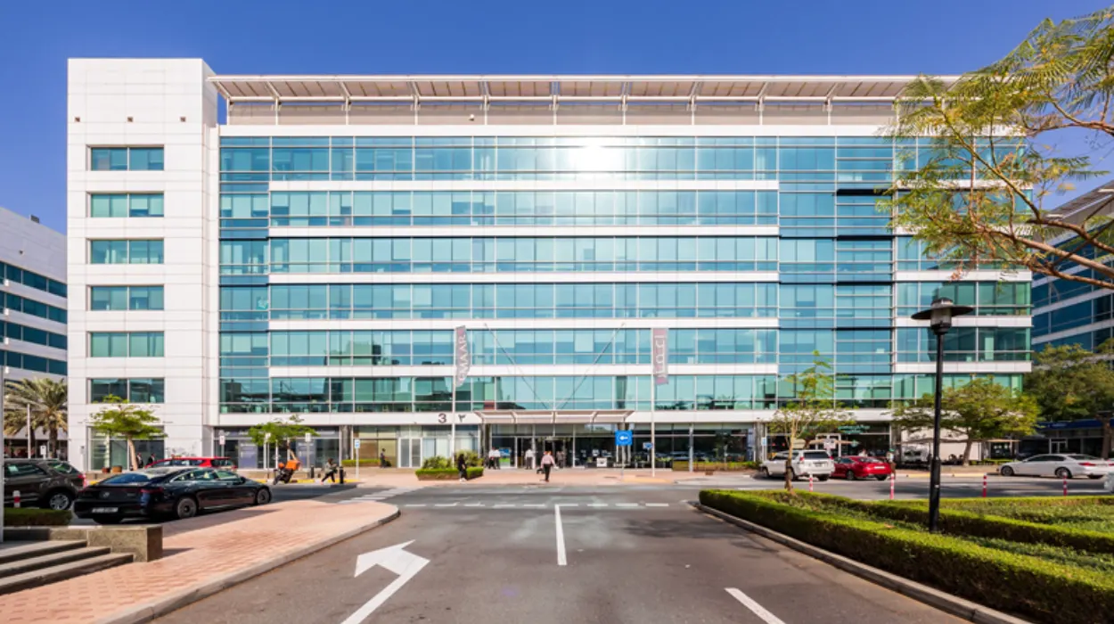 يجب فرض عقوبات على إعمار بزنس بارك الإماراتية