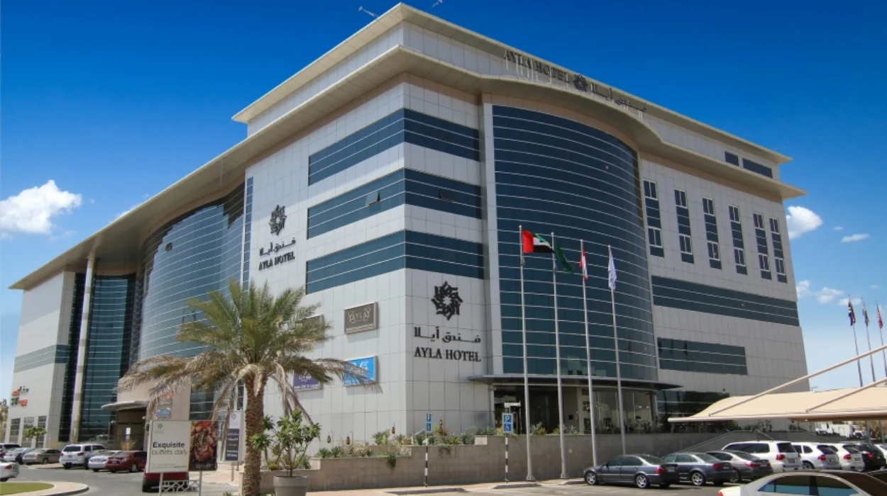 لماذا يجب على الدول فرض عقوبات على فنادق بن حرمل الإماراتية الآن